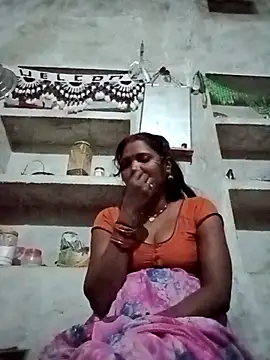 Snapshot of Cm_pooja chatting on October 8, 9:08 pm Cm pooja online show from October 8, 9:08 pm