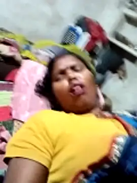 Snapshot of Cm_pooja chatting on October 30, 9:38 pm Cm pooja online show from October 30, 9:38 pm