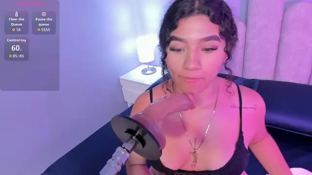 mia cataleiya online show from September 26, 11:52 am