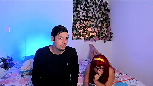 kylietimothee online show from September 24, 5:01 pm