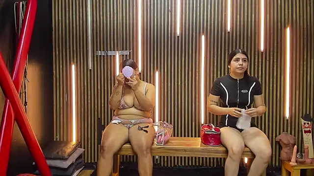 VantablackBDSMShow  online show from April 21, 12:34 pm