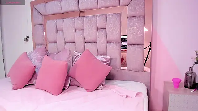 bianca naviss online show from September 30, 10:03 pm