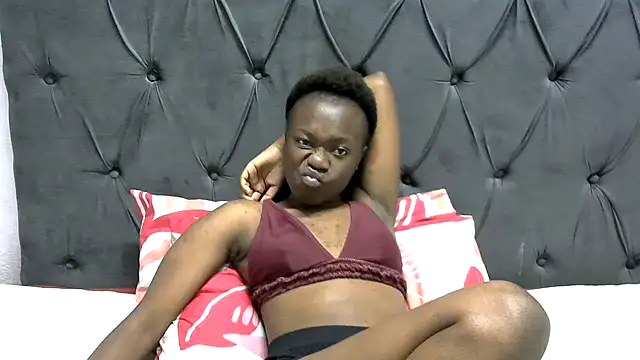 Cloud9boo online show from December 4, 9:26 pm