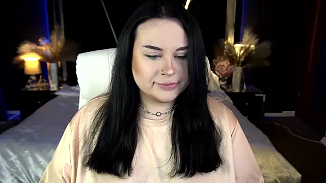 SerahMirabeli online show from November 30, 8:24 pm