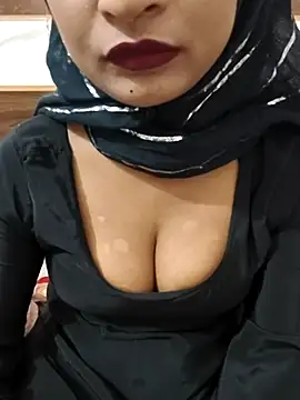 Itz Mayra  online show from October 22, 7:46 am