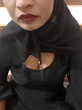 Itz Mayra  online show from October 20, 7:44 am