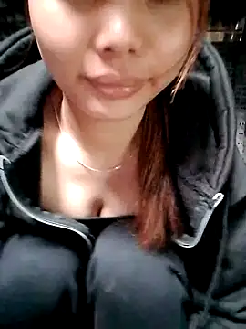 Huyen x online show from March 16, 1:41 am