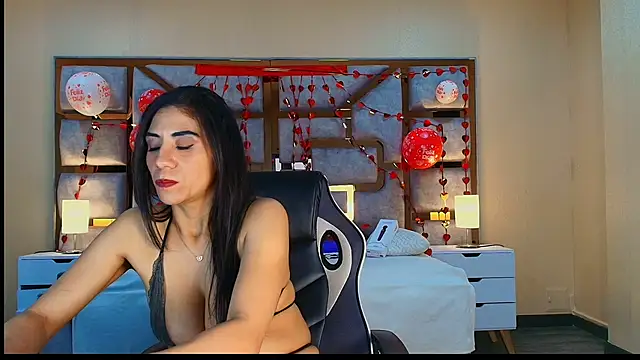 ANABELL BROWN online show from February 20, 7:26 pm