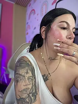 Megaan  More online show from February 19, 8:14 am