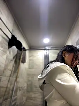 Megaan  More online show from October 4, 3:01 am