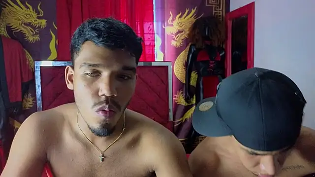 Snapshot of Latin_straight0 chatting on September 22, 7:23 pm Latin straight0 online show from September 22, 7:23 pm