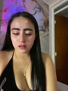 Snapshot of Elha_20 chatting on September 13, 11:35 pm Elha 20 online show from September 13, 11:35 pm