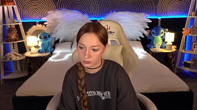 FoxyMayy online show from November 5, 1:49 pm