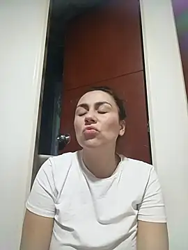 vanessa-titisM online show from September 27, 4:41 am