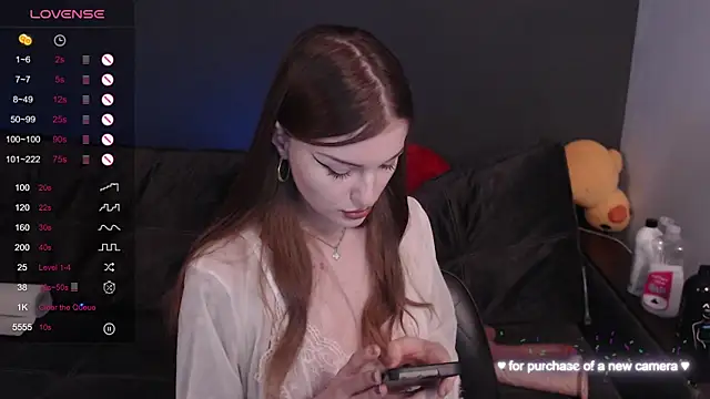 Nutsy Kitty online show from September 25, 9:12 pm