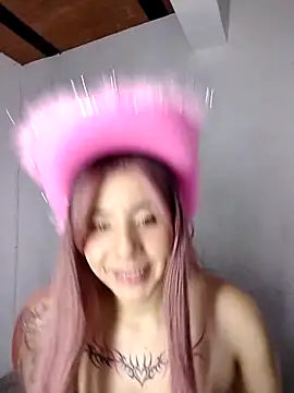 Mia feets online show from October 29, 7:16 pm