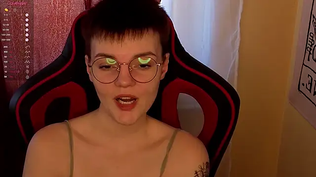 KrisNeal online show from October 2, 9:58 am