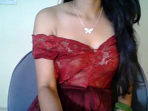 Snapshot of Janvi_singh02 chatting on September 28, 5:29 pm Janvi singh02 online show from September 28, 5:29 pm
