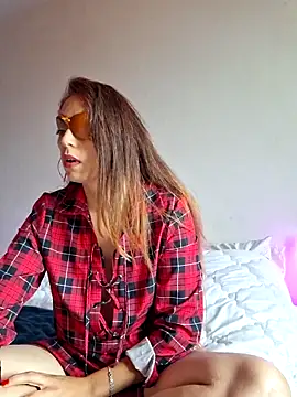 Snapshot of ChouqxxxCoreleone chatting on October 14, 8:50 am ChouqxxxCoreleone online show from October 14, 8:50 am