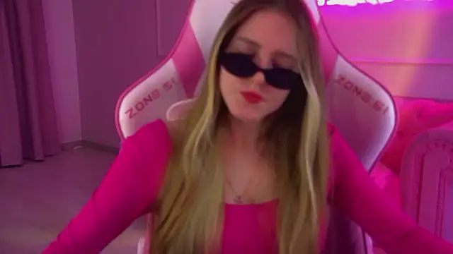 LexiBookwell online show from January 17, 6:26 pm