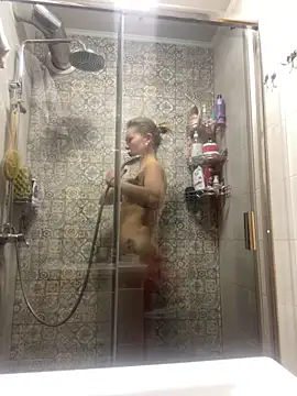 MartaLuna  online show from February 18, 5:45 pm