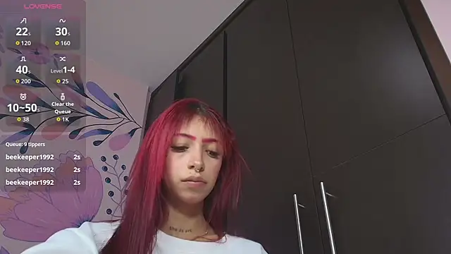 emma hearths online show from September 29, 8:36 pm