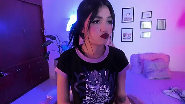 Snapshot of Evaa_rosee_ chatting on October 16, 12:19 pm Evaa rosee online show from October 16, 12:19 pm