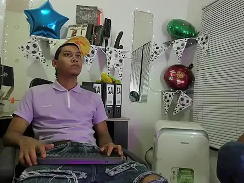 xxKamadevaxx online show from July 1, 1:21 pm
