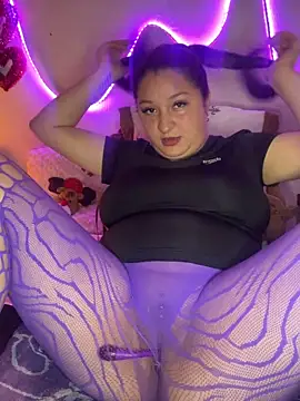 Emma  Fox  online show from November 25, 4:31 pm