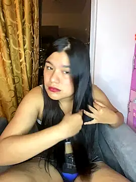 Snapshot of April_Becker chatting on October 2, 3:11 am April Becker online show from October 2, 3:11 am