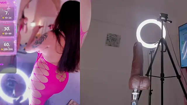 hannahst  online show from February 19, 9:02 pm