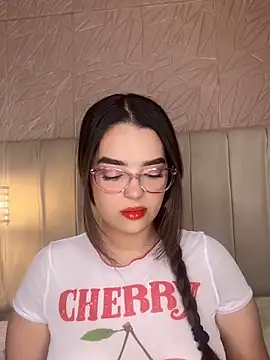 hannahst  online show from March 27, 7:58 pm