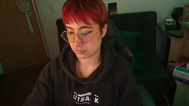 Miacatsito3 online show from November 13, 3:27 am