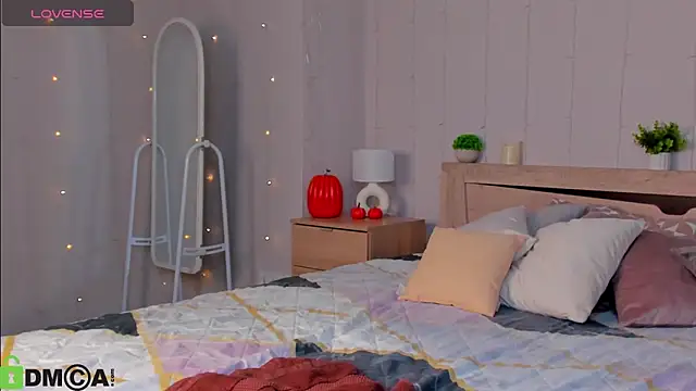 Amanda Reedd online show from November 27, 7:44 am