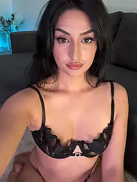Mia spicyy online show from May 16, 9:01 am