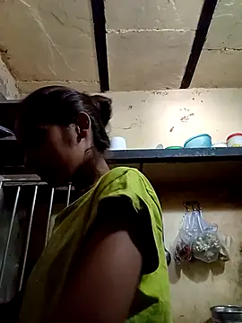 Soni-Thakur online show from September 23, 4:32 am