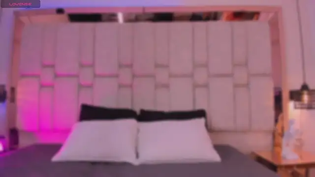  GigiDoll  online show from September 19, 12:15 pm