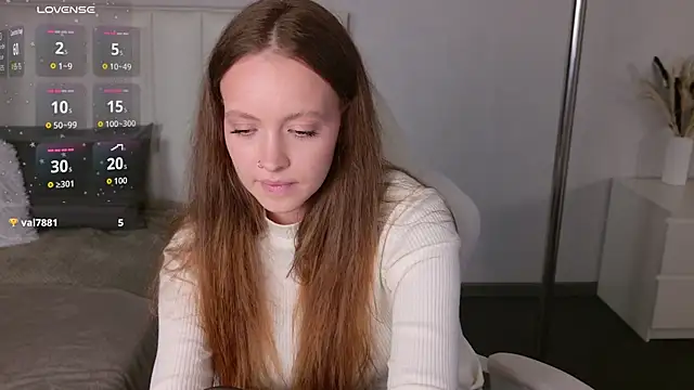 Snapshot of SallyPinkman chatting on September 18, 12:37 pm SallyPinkman online show from September 18, 12:37 pm