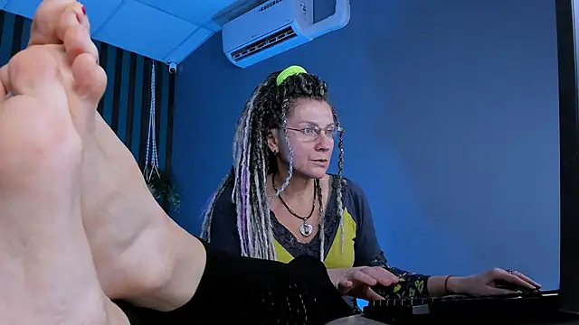 UmaSpace online show from October 15, 5:54 am