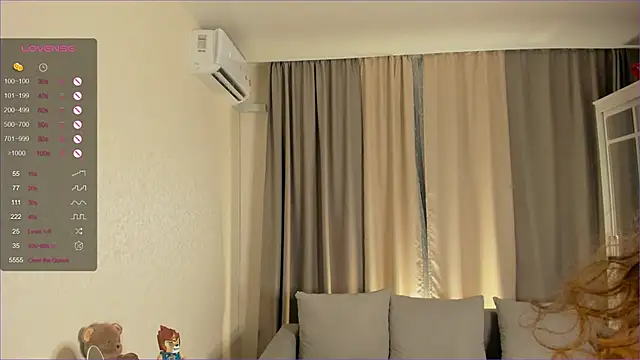 Snapshot of bootyfruttycutie chatting on September 23, 12:42 am bootyfruttycutie online show from September 23, 12:42 am
