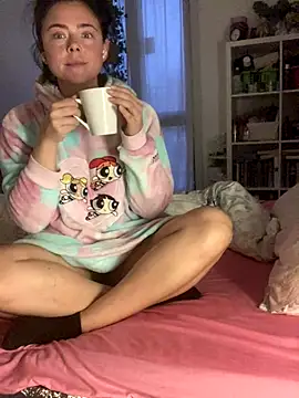 Mia Winters online show from October 27, 5:19 pm