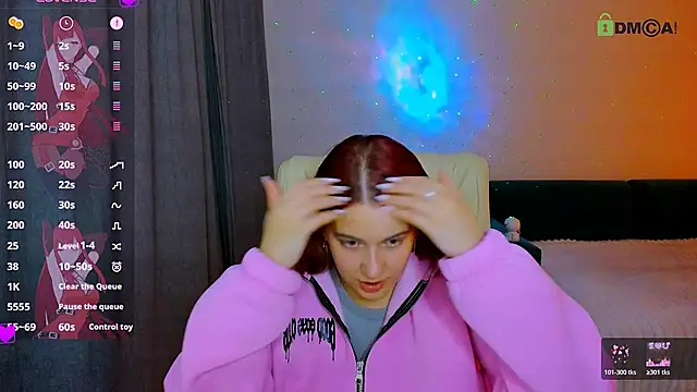 red  dizzy online show from February 5, 11:19 pm