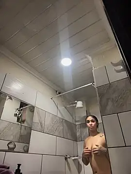 Isabella-Teen online show from May 30, 1:53 pm