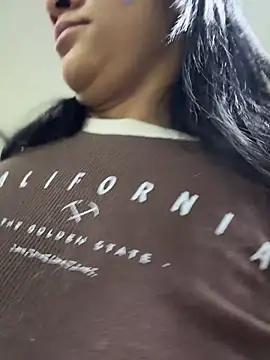 Isabella-Teen online show from April 17, 10:50 am