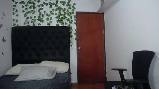 isabel 09 online show from January 14, 3:11 am