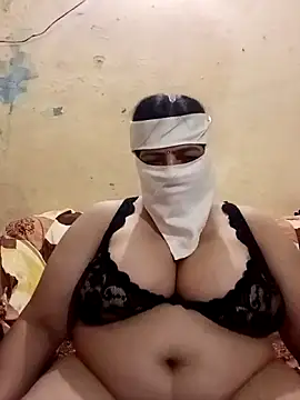 Love-890 online show from October 20, 5:49 pm