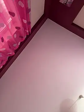 marouska official online show from April 18, 12:18 pm