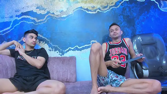 Juicy Creww online show from December 1, 10:41 am