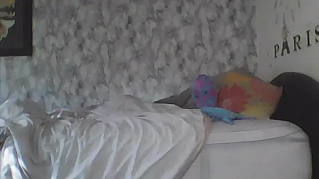 BellaBlaze25 online show from March 25, 9:17 pm