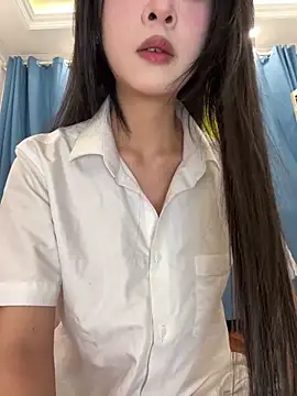 qiqi x online show from November 20, 3:13 pm